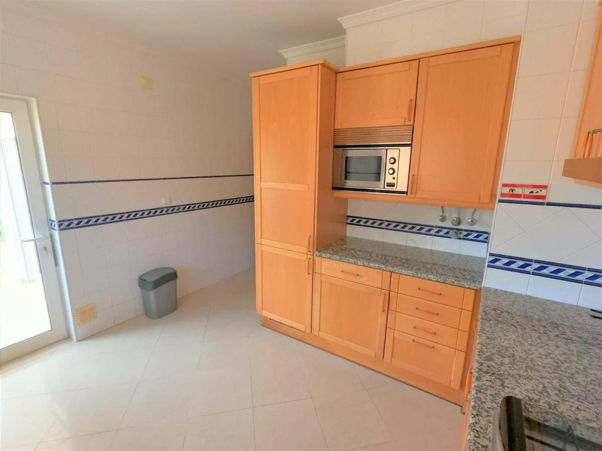 Algarve Modern T1 Apartment With Balcony In Albufeira Bagian luar foto